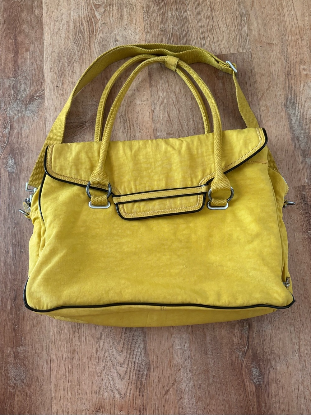 Kipling Mustard Yellow messenger bag